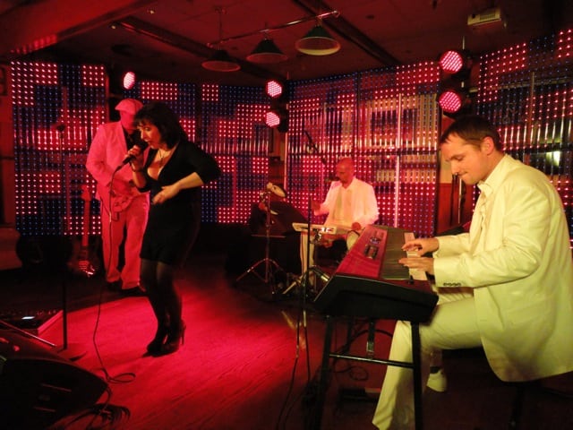 Partyband. Coverband. Live Band. Frankfurt » ASTOR CLUB BAND